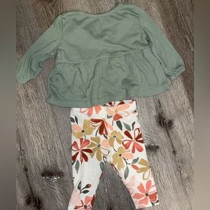 Carters 2 piece outfit